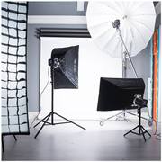 2 Photography studios for rent at Lower Gardiner St. and Prussia St.